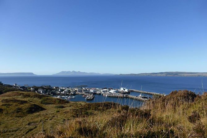 2-Day Jacobite Experience including the Hogwarts Express from Edinburgh - Mallaig gives you a short taste of the west coast