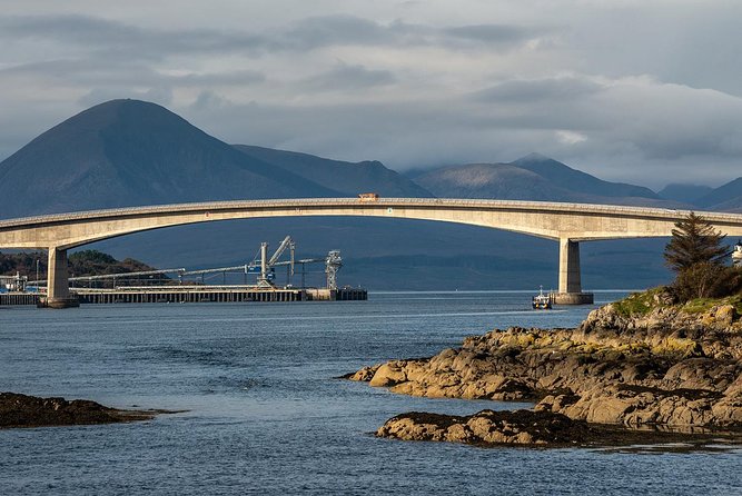 3-Day Isle of Skye Inverness Highlands and Glenfinnan Viaduct Tour from Edinburgh - The guide is part of the experience