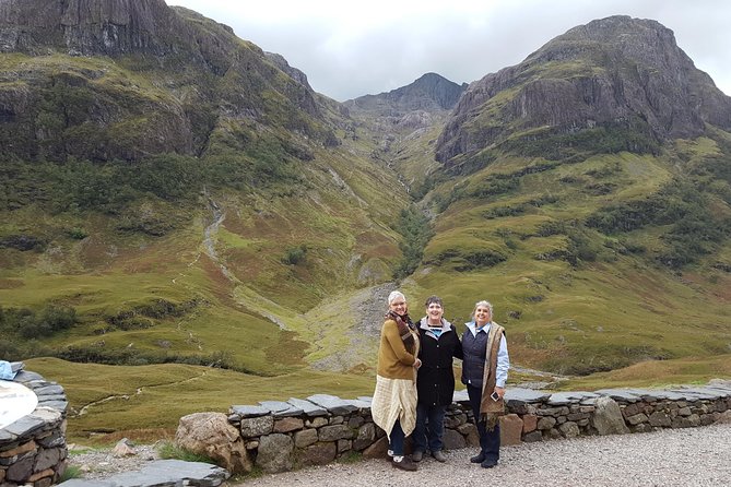 4 Day Highlands and Isle of Skye Tour from Glasgow - Guides, group size, and communication