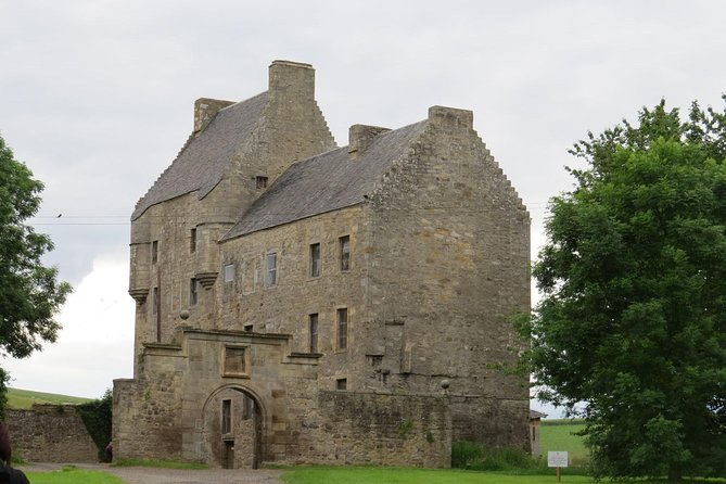 4-Day Outlander Trail Tour from Edinburgh Including Admissions - Should you book the four-day Outlander trail?