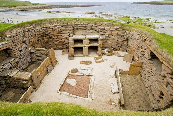 5 Day Orkney Islands and North Coast 500 Tour from Edinburgh - Day four: Returning south through castles and burial cairns