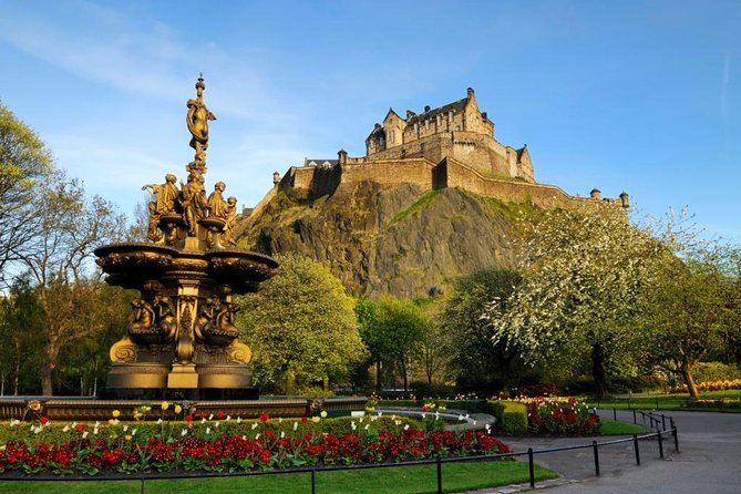 Arrival Transfer: Airport EDI to Edinburgh by Luxury Van - A calm start, not a sightseeing tour
