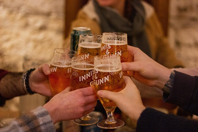 Beer Tasting Session in Edinburgh's Underground Vaults | 1 hour - Entering The Lost Close beneath Parliament Square