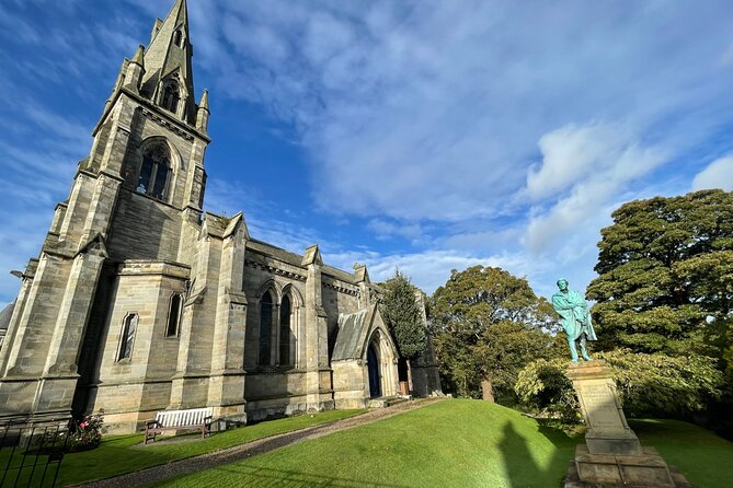 Coastal Charms: St Andrews & Kingdom of Fife Private Day Tour - St Andrews: golf, university, and medieval ruins