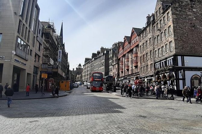 Curious Tales of the Royal Mile - Private Walking Tour - St Giles’ Cathedral and Edinburgh’s church dramas