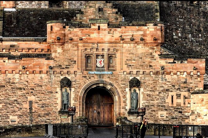 Edinburgh Castle Guided Tour - Tickets Included - St. Margaret’s Chapel and the oldest surviving building
