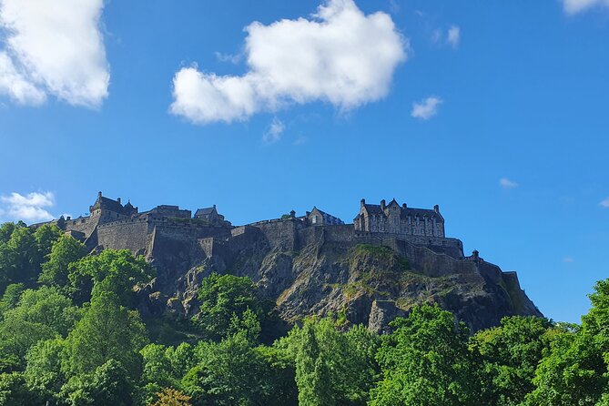 Edinburgh Castle Highlights Tour with Tickets, Map, and Guide - Why a guided visit helps at Edinburgh Castle