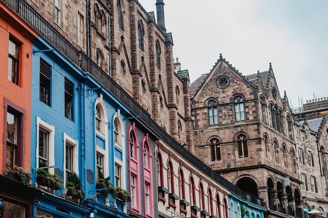 Edinburgh Castle & Old Town Small Group Guided Tour - Key points at a glance