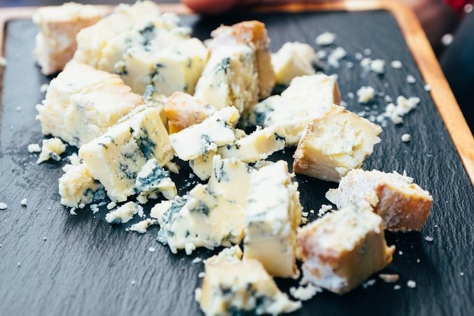 Edinburgh Cheese Crawl : Guided Food Tour - Getting to Comely Bank
