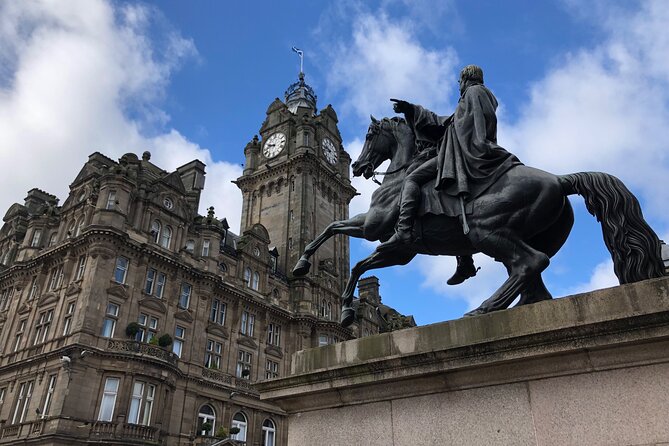 Edinburgh City 4 Hour Private Guided Taxi Tour - Edinburgh Castle and the limits of four hours