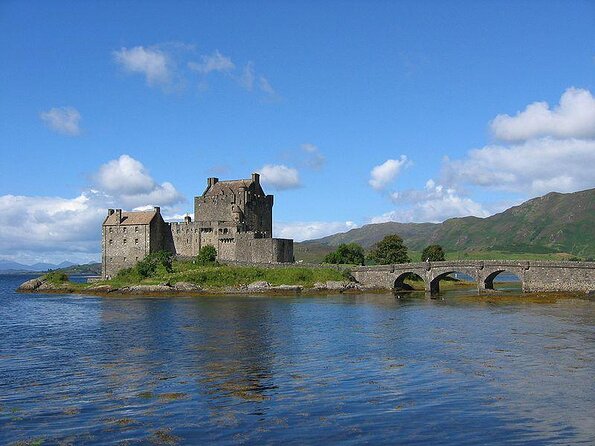 Edinburgh: Eilean Donan, Loch Ness & Glenfinnan - 2 Day Tour - The key points at a glance