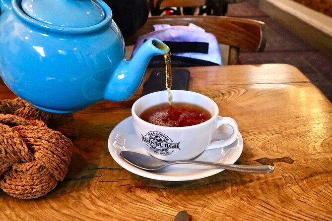 Edinburgh Food Tour with Scotch, Haggis, a Secret Dish & More - Grassmarket views, pubs, and the first tastes