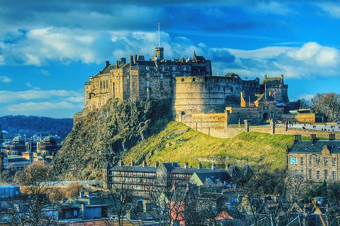 Edinburgh Half Day Tour (Private Chauffeur) - Grassmarket’s darker stories