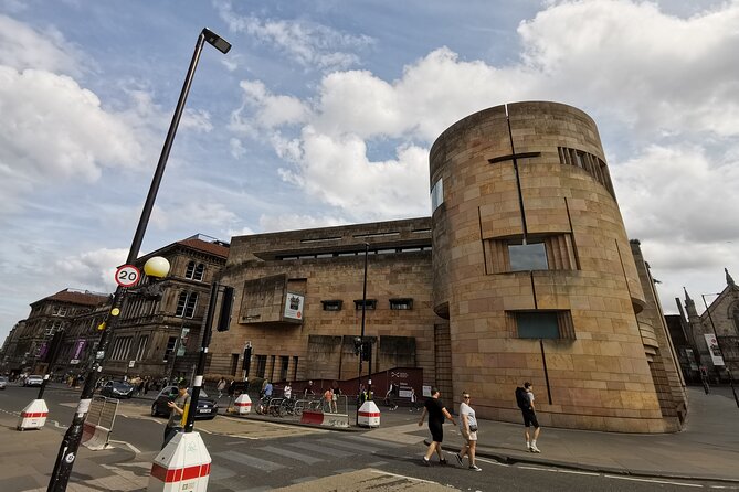 Edinburgh Harry Potter Self-Guided Private Tour - Edinburgh Castle and the Hogwarts comparison