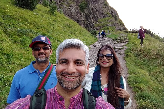Edinburgh Highlights & Hidden Gems: Private Tour with a Local - Dean Village and Dr Neil’s Garden