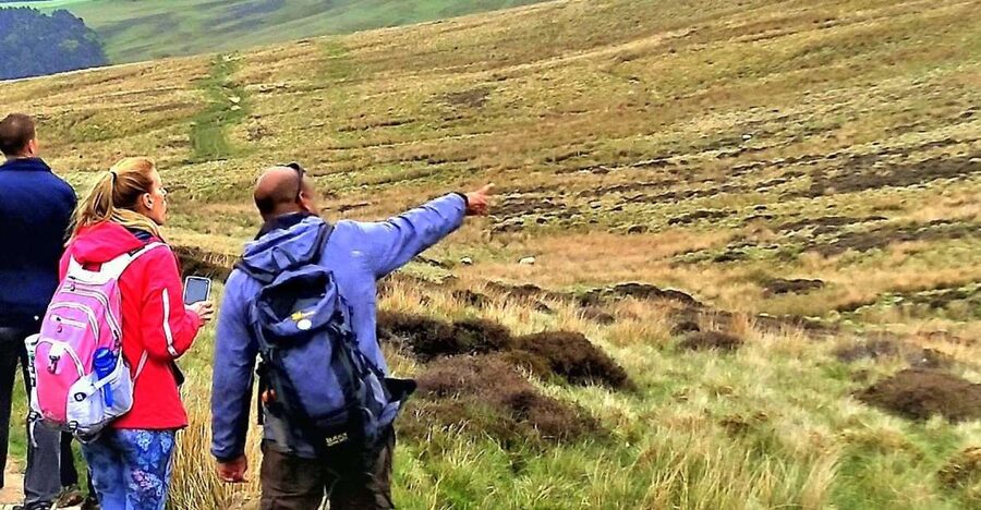 Edinburgh: Hill & Nature Hike With a Local - Scottish weather is part of the experience