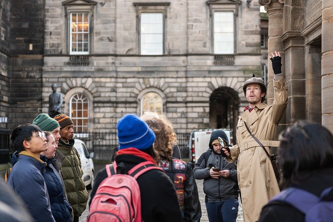 Edinburgh Historical Gems Tour with Whisky & Local Flavours - The unusual final stop near Holyrood Palace