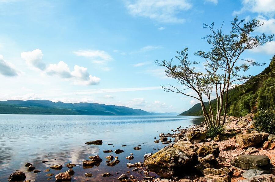 Edinburgh: Loch Ness, Glencoe & the Scottish Highlands Tour - Fort William and lunch on a tight clock