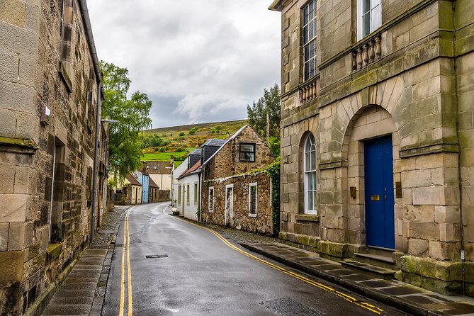 Edinburgh: Mary Queen of Scots Privately Guided Luxury Day Tour - Falkland village and an Outlander connection