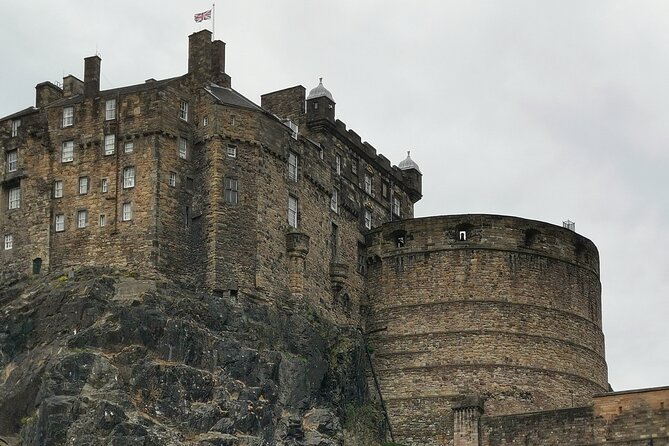 Edinburgh Old Town Private Self-Guided Tour - The Hub and the climb toward Edinburgh Castle