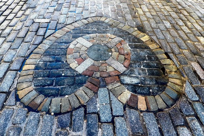 Edinburgh - Old Town Stories - The Writers’ Museum and Edinburgh’s literary side