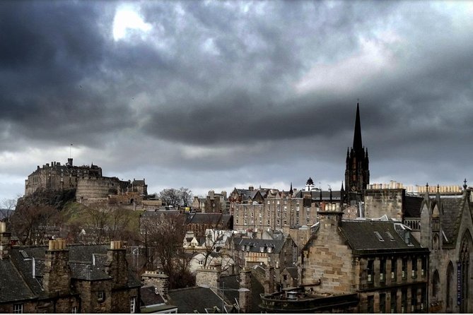 Edinburgh - Old Town Stories - The Grassmarket, gallows, and the Covenanters