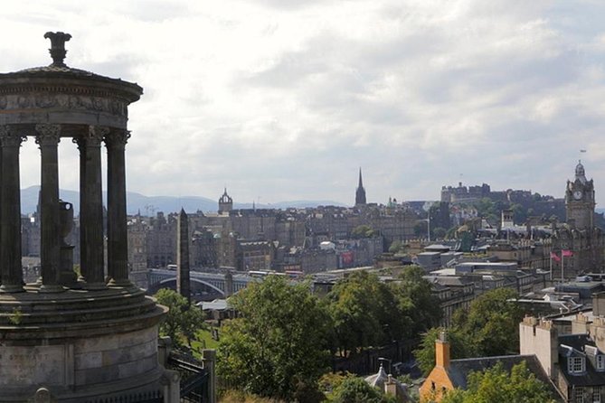 Edinburgh Private Transfer from Edinburgh Airport to City centre - From Edinburgh Airport to the city in one ride