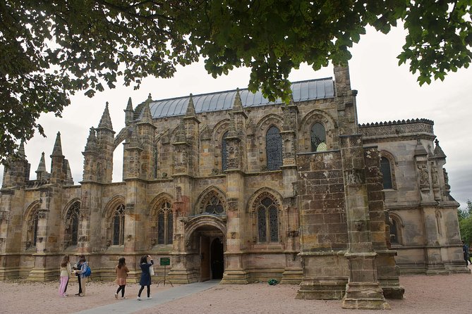 Edinburgh: Rosslyn Chapel, the Borders & Glenkinchie Distillery - The drive is part of the experience