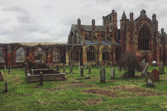 Edinburgh: Rosslyn Chapel, the Borders & Glenkinchie Distillery - Melrose for lunch, ruins, and a time limit