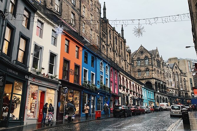 Edinburgh's Amazing Harry Potter Walking Tour - Kids Free! - Edinburgh Castle views and a major Scottish landmark