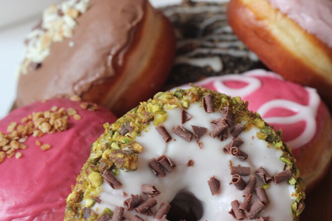 Edinburgh’s Donut & Pastry Experience with Underground Donut Tour - What the two-hour format really gives you