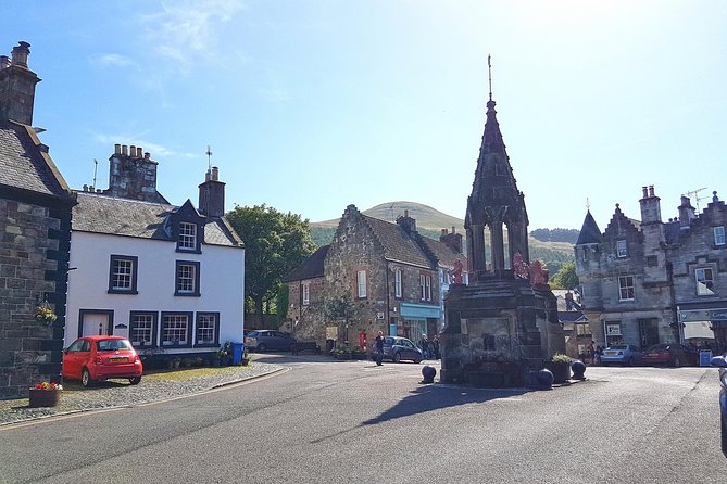 Edinburgh: St Andrews & The Fishing Villages of Fife - The vehicle, group size, and comfort