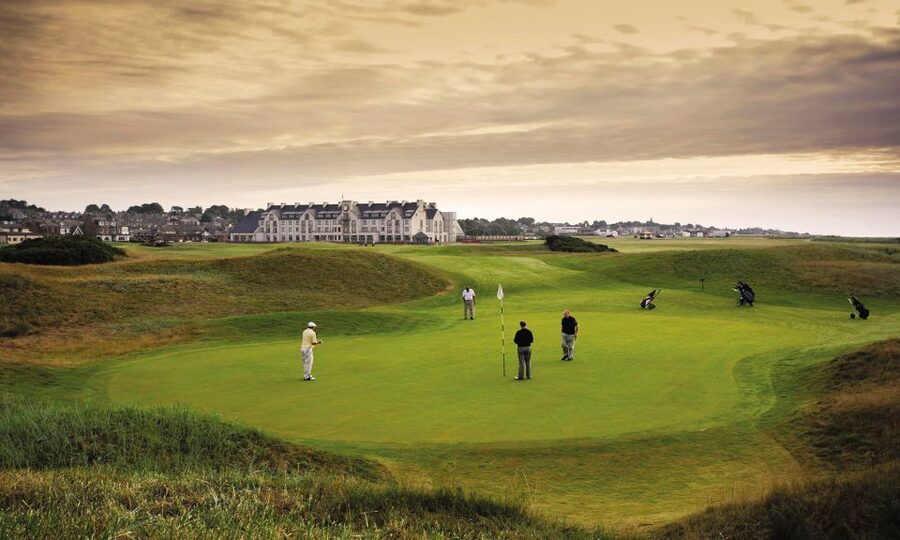 Edinburgh: Stirling, Whisky & St Andrews Tour in Italian - Should you book it?