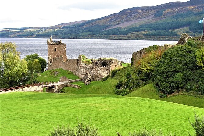 Edinburgh to Inverness Private Transfer with Tour on the way - What the private minivan means for your group
