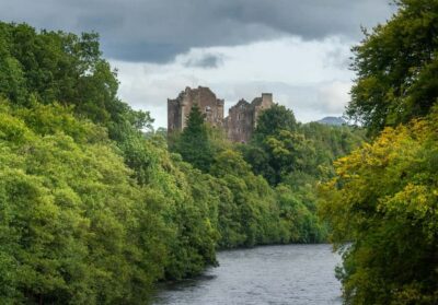 Edinburgh to Scottish Highlands: Whisky, Views & Hairy Coos