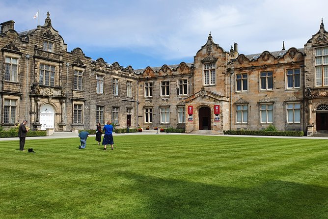 Edinburgh to St Andrews private driving tour - The University of St Andrews and a younger royal connection