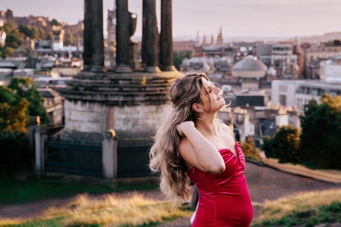 Elegant Professional Private Photoshoot Tour in Edinburgh - What Lewis brings to the experience