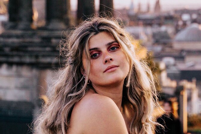 Enchanted Professional Private Photoshoot Tour in Edinburgh - The Royal Mile and the New College choice