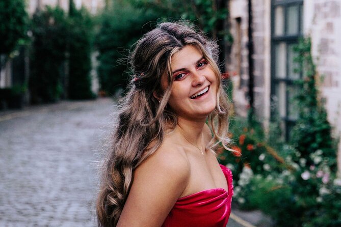 Enchanted Professional Private Photoshoot Tour in Edinburgh - Should you book the Edinburgh photoshoot?