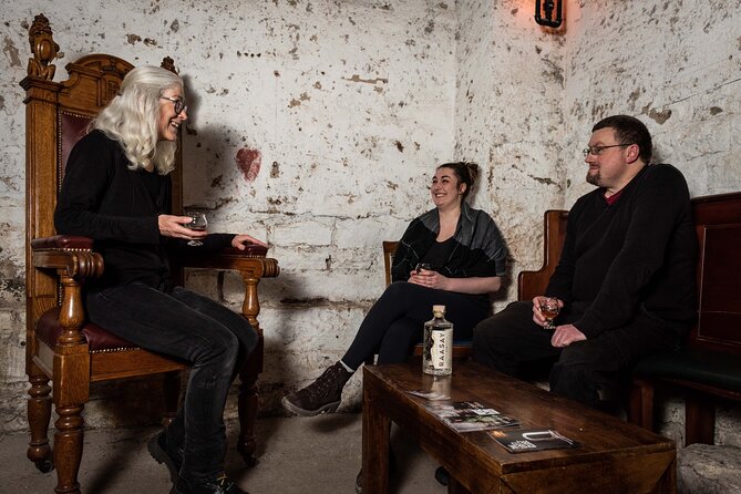 Evolution of Gin and Underground Gin Tasting in Edinburgh | 1hr - Small groups make the tasting more personal