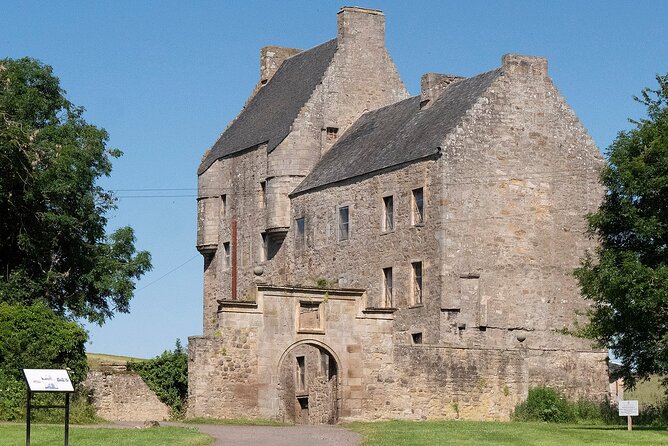 Five Outlander locations , Outlander film locations tour - Is $784.47 good value?