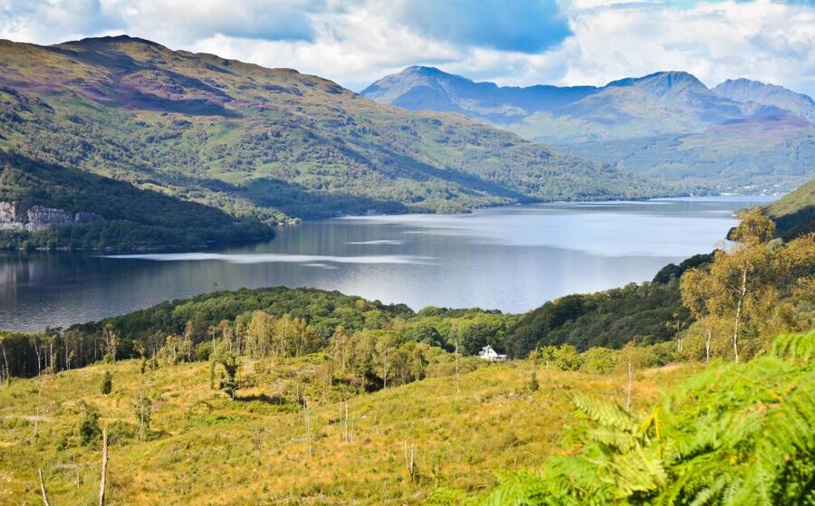 From Edinburgh: 2-Day Loch Lomond, West Highlands & Oban - Meeting the minibus at Edinburgh’s Regent Road