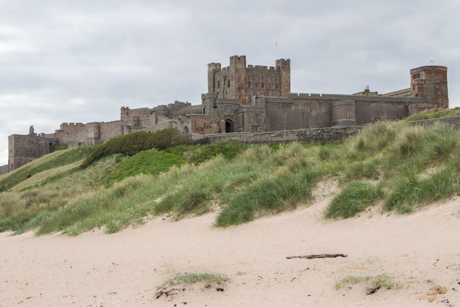 From Edinburgh: Day Trip to Bamburgh and Alnwick Castle - Key points to know before booking