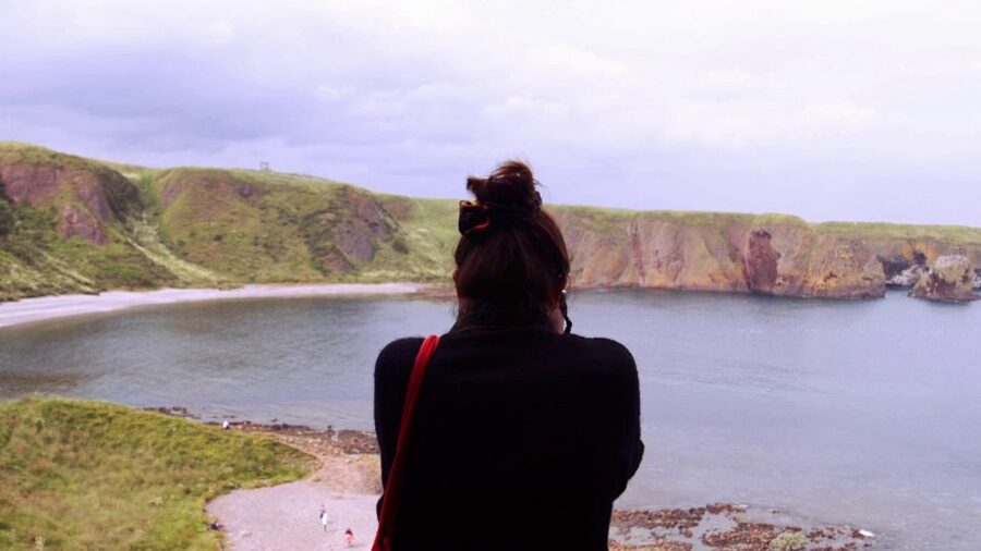 From Edinburgh: Glamis and Dunnottar Castles Tour in Spanish - What the $71 price really covers