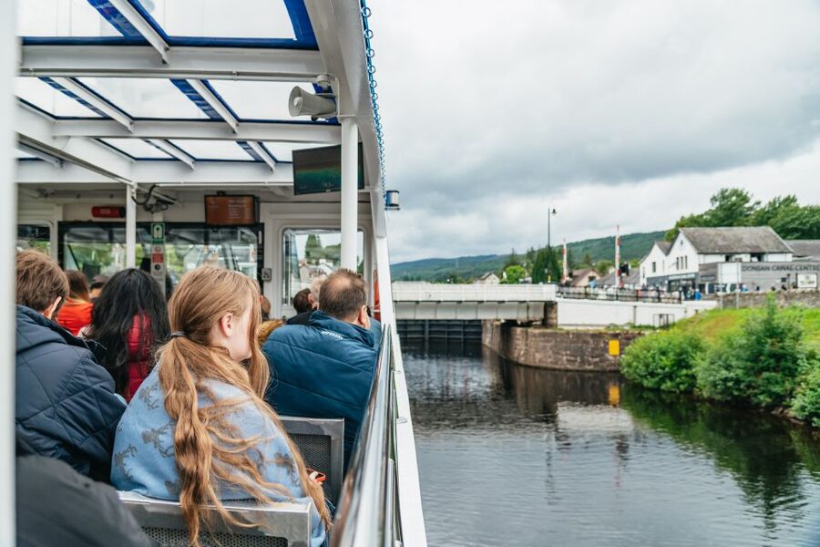 From Edinburgh: Loch Ness, Glencoe & Scottish Highlands Tour - Pitlochry and the final run to Edinburgh