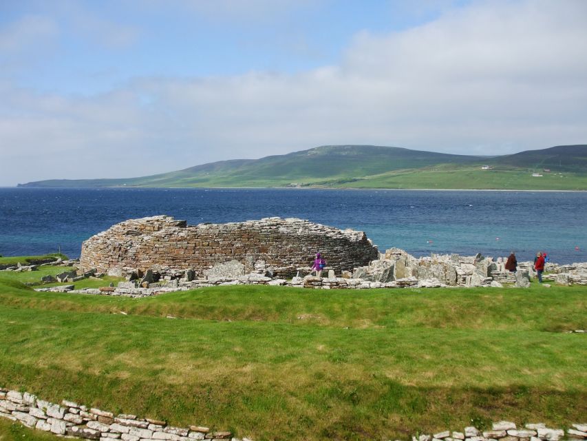 From Edinburgh: Orkney and The Far North 5-Day Tour - Day 2: The northern coast and the ferry to Orkney