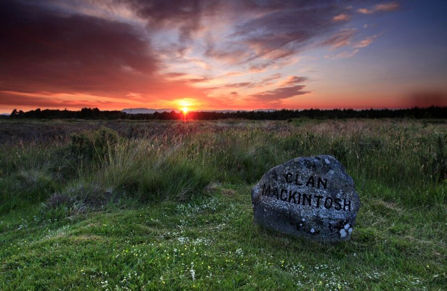 From Edinburgh: Orkney and The Far North 5-Day Tour - Day 3: Skara Brae, Maeshowe, and the stone circles