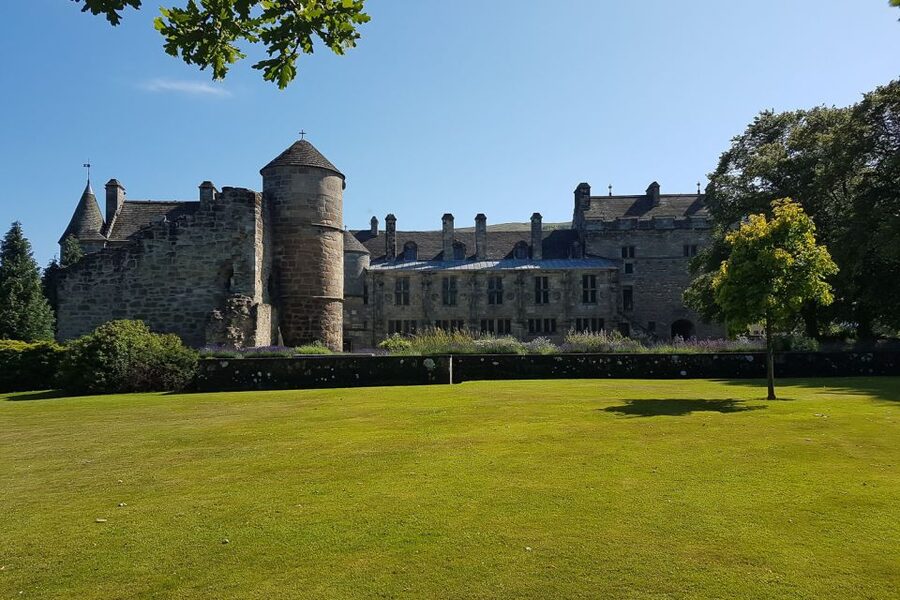 From Edinburgh: St Andrews and Fishing Villages of Fife Tour - Lunch, shops, and the St Andrews coast