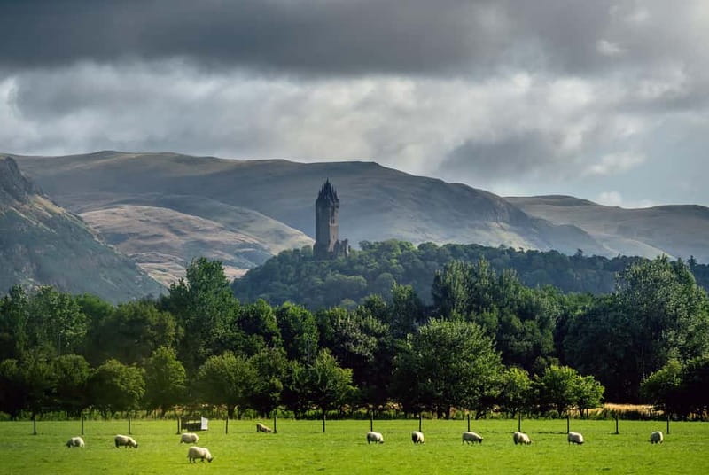 From Edinburgh: Stirling Castle, Kelpies and Loch Lomond - Aberfoyle and Duke’s Pass