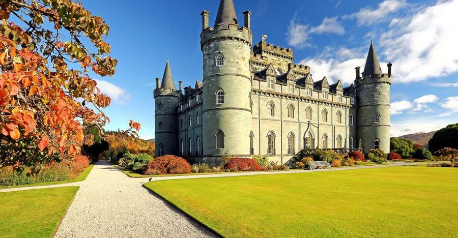 From Edinburgh: West Highland Lochs and Castles Day Trip - Stirling Castle from the road and Doune Castle up close